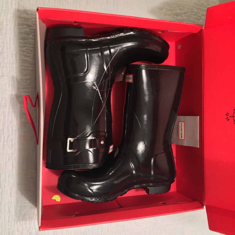 NIB Hunter black gloss short rain boots - Picture 4 of 7